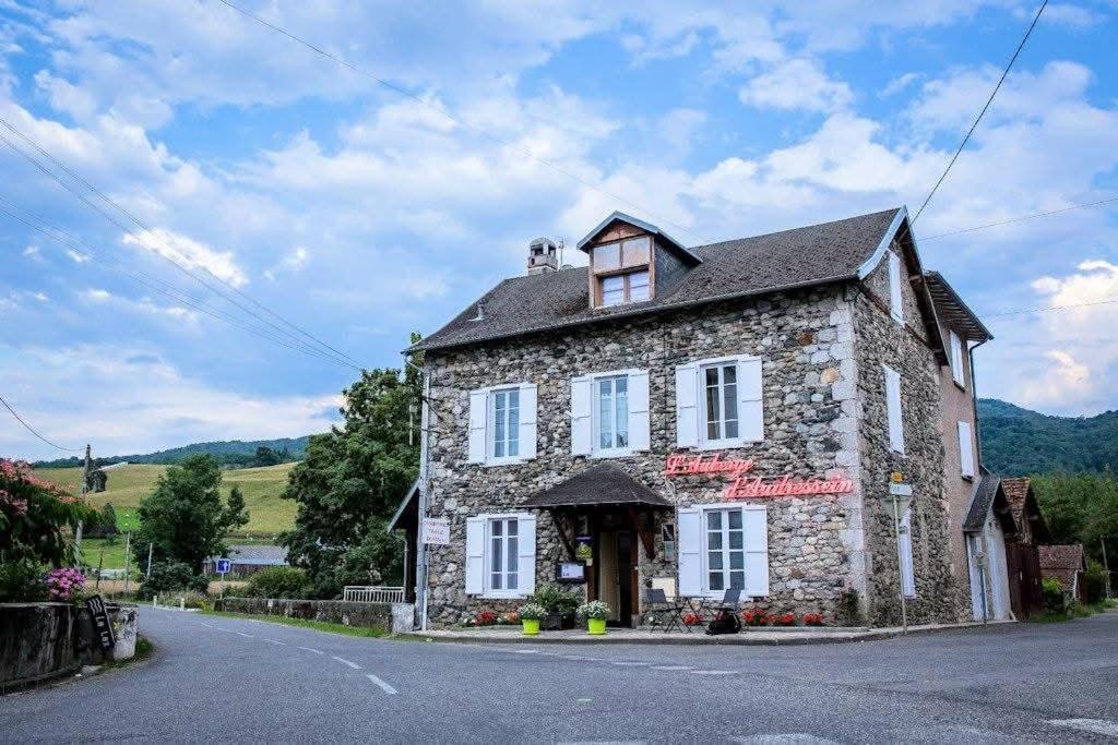 Auberge A Audressein Buitenkant foto